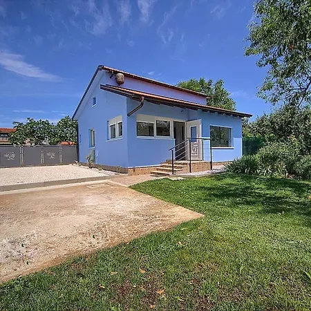 House With Private Garden