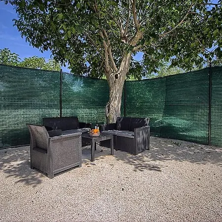 Dom wakacyjny House With Private Garden